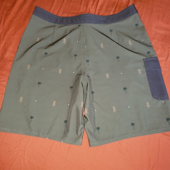 Matrix Swimtrunks size 32 - Picture 2 of 3